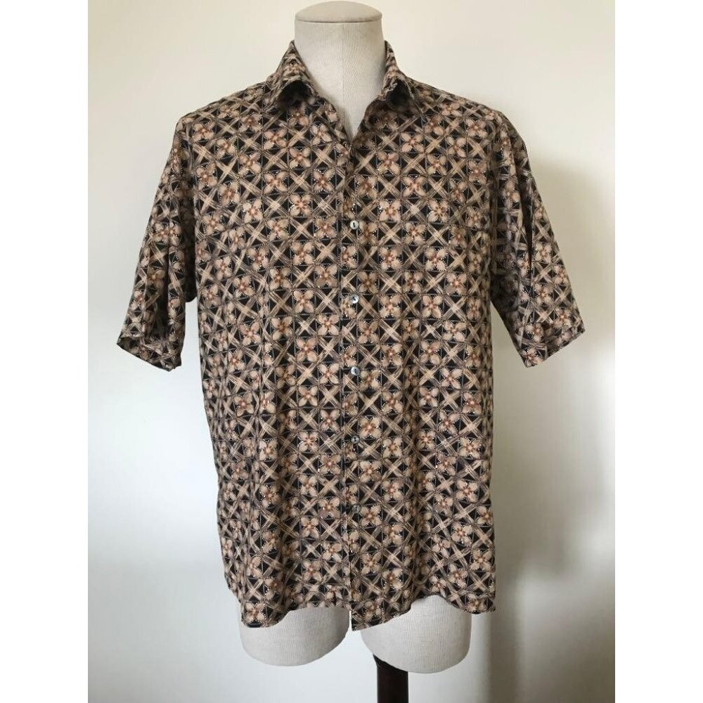 TORI RICHARD Short Sleeve Shirt Size Large Hawaiian Cotton Lawn Black Tan Print